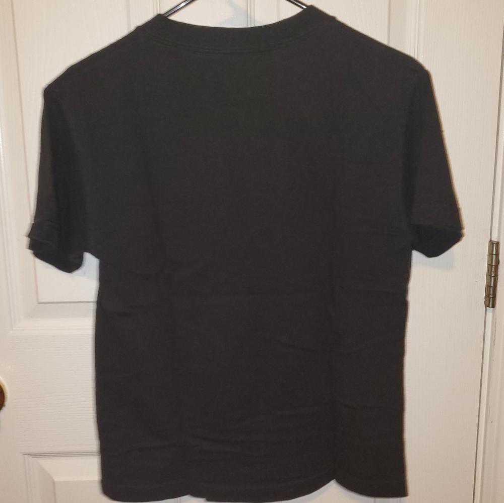 T-shirt - Picture 2 of 2